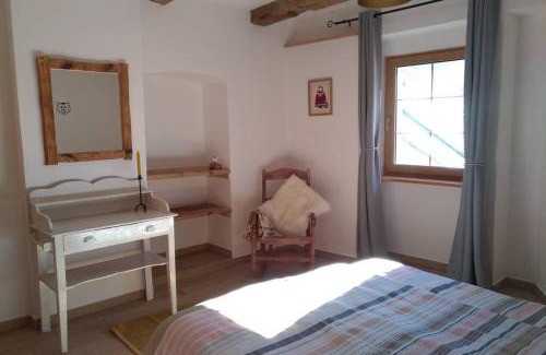 Val-des-Pres Apartment | Le Grand PIerron Clarée Valley cosy apartment in mountain, 6p
