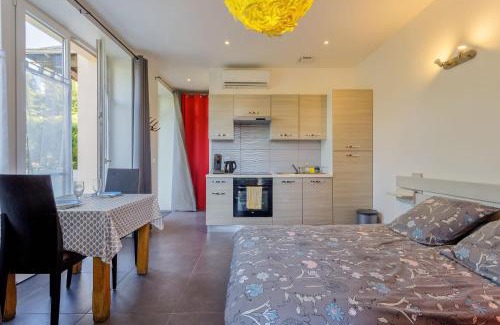 Chambery Apartment | Le Granier - Studio climatisé vue montagne