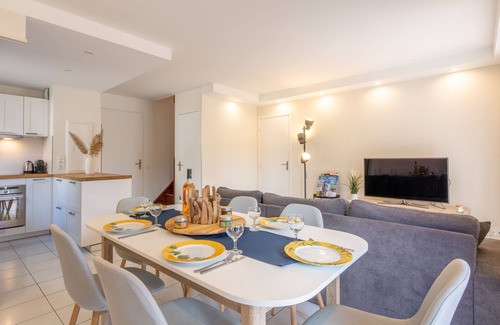 La Rouviere House | Le Green Village by Interhome