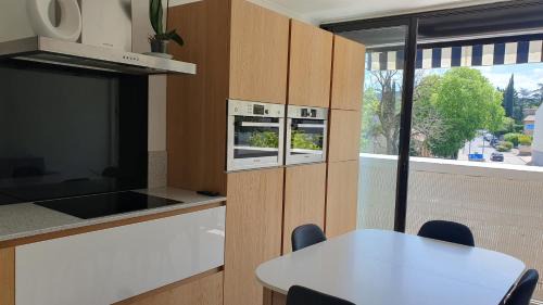 Greoux-les-Bains Apartment | Le Gryselis
