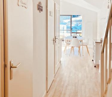 Laveissiere Apartment | Le Haut Griou aux pieds sur les pistes, 8pers, cœur station, Le Lioran