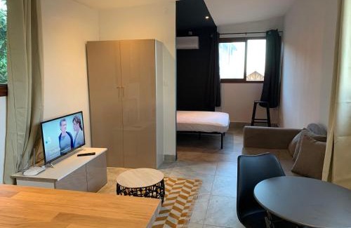 Mamoudzou Apartment | LE JACQUIER Appartements neufs vue mer ou jardin à Mamoudzou Hyper Centre