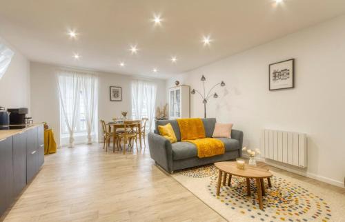 Fontainebleau Apartment | Le jardin des Hautes Presles Dame Jouanne City