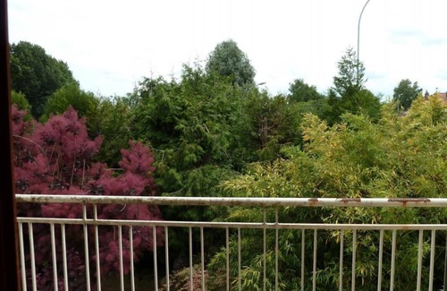 Le Creusot Apartment | Le Jardin Japonais - Creusot