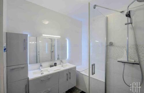 La Fuye-Velpeau Apartment | Le Jasmin/Proche Gare