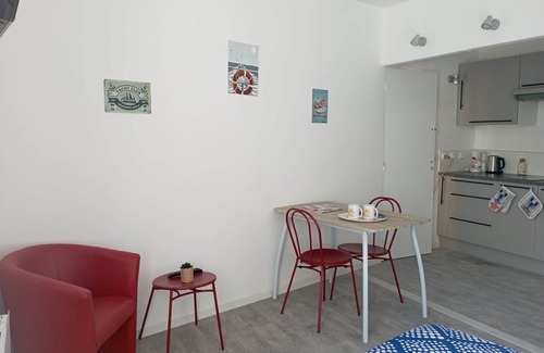 Locmiquelic Apartment | Le KROGEN - Studio 300m from the port