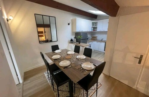 Centre Ville Apartment | Le Loft Berbère - idéal couples, familles, business - centre historique, WIFI , NETFLIX