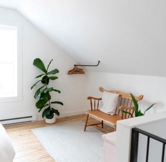 Lac-Megantic Apartment | Le Loft par Maison Dudley