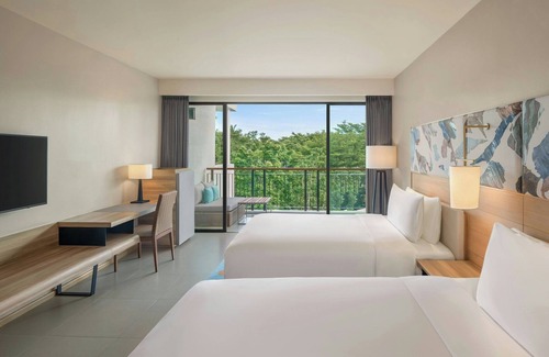 Mai Khao Resort | Le Méridien Phuket Mai Khao Beach Resort