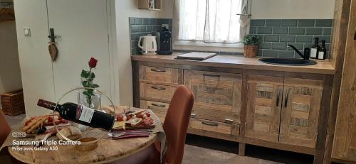 Le Barcares House | Le Mas aux Amoureux , Suite Romantique et Spa