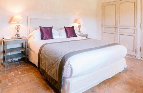 Orgon Hotel | Le Mas De La Rose - Teritoria