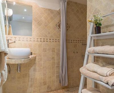 Saint-Victor-des-Oules House | Le Mas des Oules