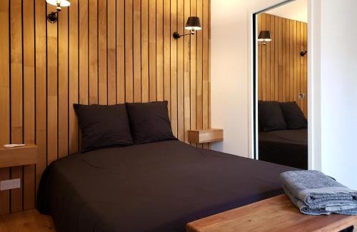 Avignon Villa | Le mazet des amants, cabane en bois avec jacuzzi privatif
