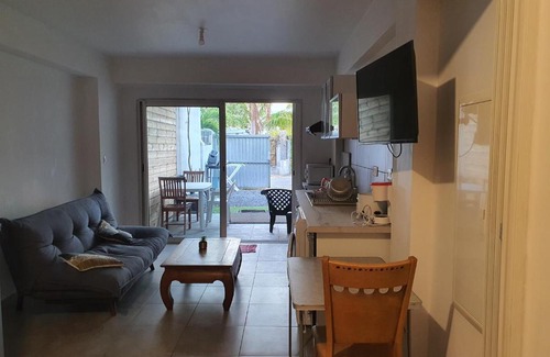 Etang Sale Les Bains Apartment | Le meublé des Fataques