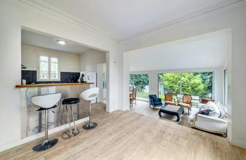 Soisy-sous-Montmorency House | Le Ministère de la Paix - 15min to Gare du Nord