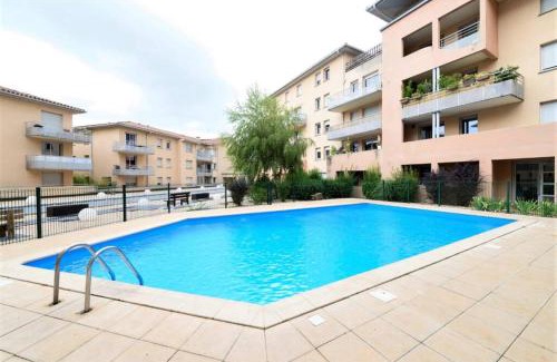 Minimes - Barriere de Paris Apartment | LE MONTMORENCY - Free Parking - Airbus - Netflix