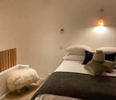 Aubagne Apartment | Le Mouton à 5 Pattes Aubagne-Cassis-Aix en Provence