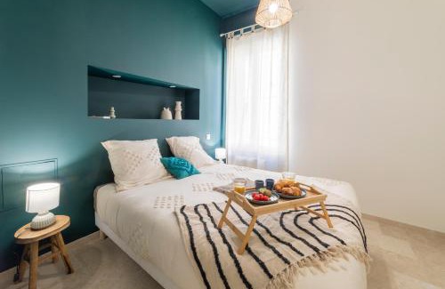 Faubourg Apartment | le Nîmois Appart Clim MaisonCarréeConciergerie