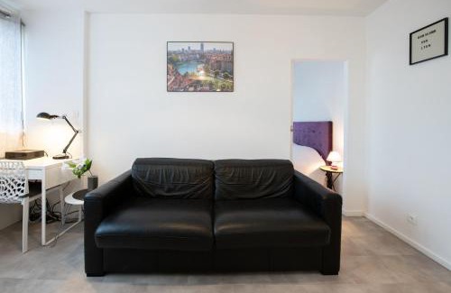 Villette Gare Apartment | Le Nazareth -Charmant appartement Lyon Part-Dieu balcon garage