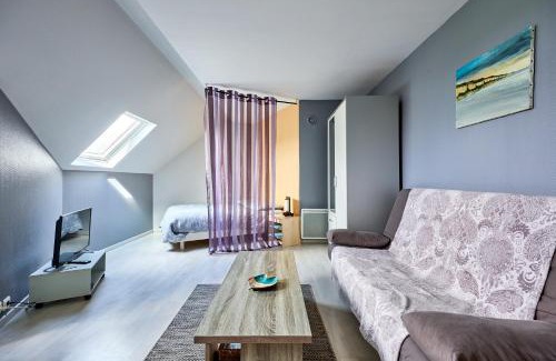 Saint-Regnobert-de-la-Cote-de-Nacre Apartment | Le Nid Marin - A 400m de la plage