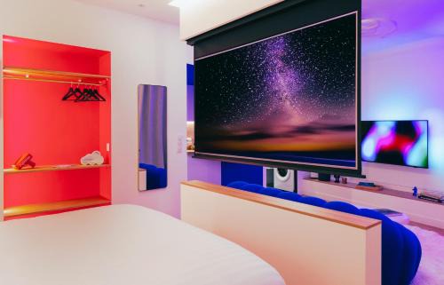 Old Town Apartment | Le Nuage - Hypercentre - Luxe Suite Spa & Gaming