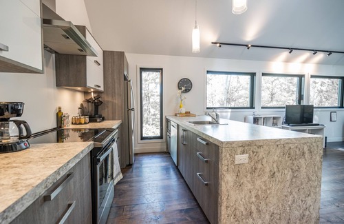 Sainte-Emelie-de-L'Energie Ski Chalet | Le Pik-Bois - In the middle of nature with Spa