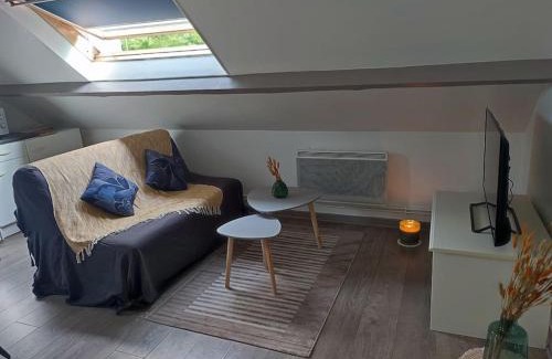 Pierrefonds Apartment | Le petit château