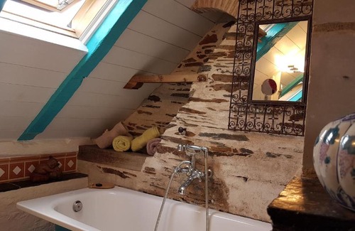 Downtown Angers Apartment | Le Petit Logis De Tinténiac