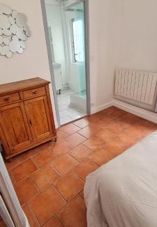 Chinon Apartment | Le pied du château - Chinon centre