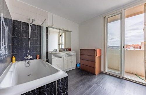 Minimes - Barriere de Paris Apartment | Le Pierre Cazeneuve vue et climatisation