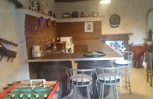 Vallieres-les-Grandes House | LE Pressoir Gite Insolite 4/5 Pers