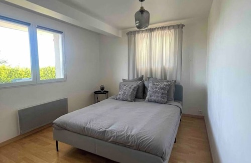 Saint-Priest-en-Jarez Apartment | Le Priest - Quiet, north hospital, medical school