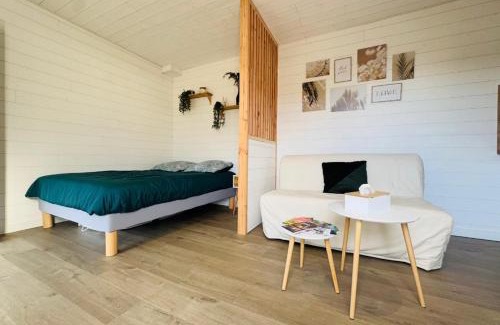 Ludon-Medoc Apartment | Le Refuge de Guilmä