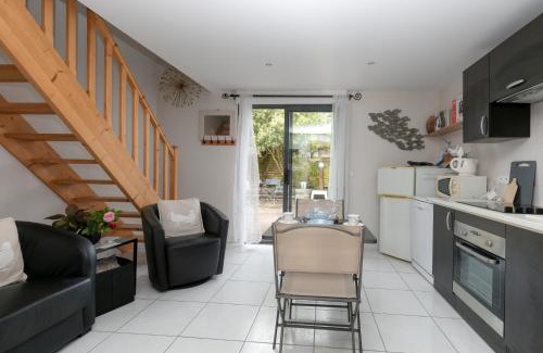 Batz-sur-Mer House | Le Refuge Salin Duplex Jardin