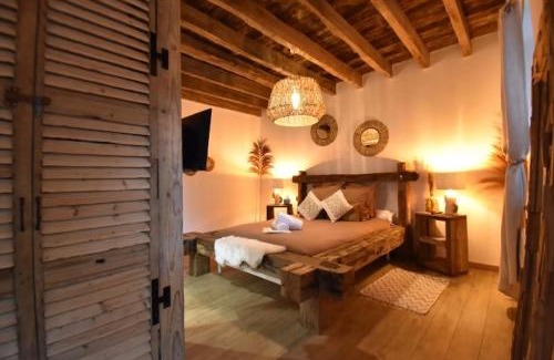 Broue Bed & Breakfast | LE RELAIS DES CALECHES - La Balinaise