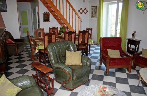 Wimille House | Le Reposoir/La Grange