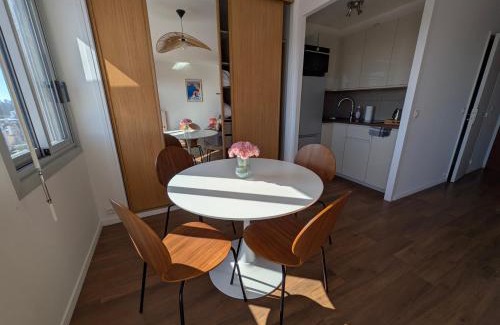 Domaine du Bois Apartment | Le Riviera - Studio Neuf & Lumineux - Avec Balcon