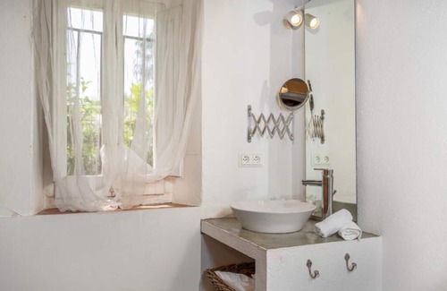 Mont-Ras Bed & Breakfast | Le Rondini