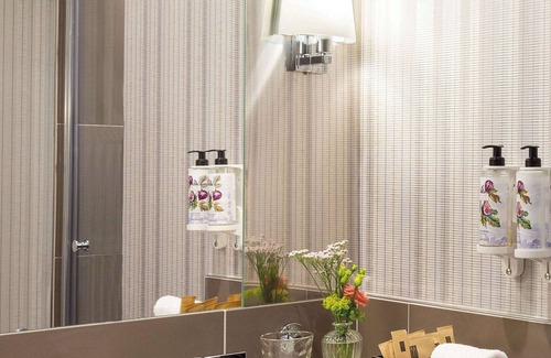 Bellecour - Hotel Dieu Hotel | Le Royal Hotel Lyon - MGallery Collection