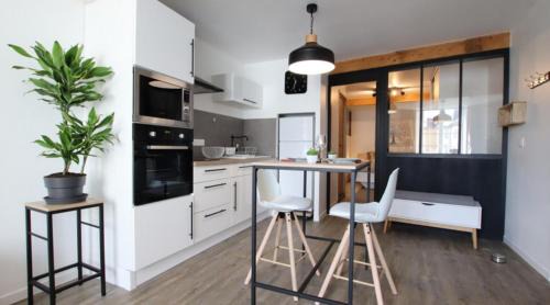 Oloron-Sainte-Marie Apartment | Le Saint Pierre Quartier Historique d'Oloron Sainte Marie