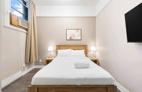 Quartier des Spectacles Hotel | Le Sand & Stone Hôtel-Quartier des Spectacles