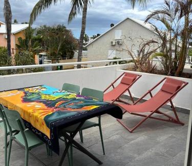 La Saline Les Bains Apartment | Le Santal à 3mn à pied du lagon