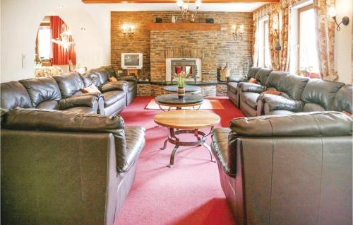 Botassart House | Le Saule