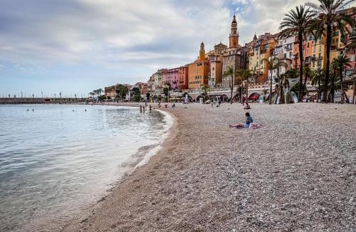 Menton Apartment | LE SOLEIA - Spacious 3P - Beachfront - Parking