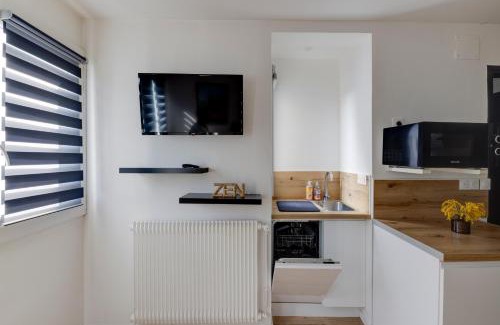 Brive-la-Gaillarde Apartment | Le sud cosy- centre -proche gare