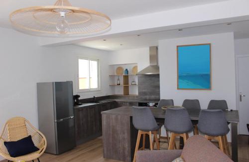 Marseillan Apartment | Le Terracotta , 2chambres, Terrasse, Piscine, Parking gratuit, Wifi, Climatisation