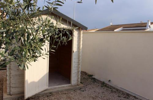 Marseillan Apartment | Le Terracotta , 2chambres, Terrasse, Piscine, Parking gratuit, Wifi, Climatisation
