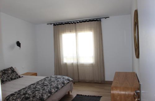 Marseillan Apartment | Le Terracotta , 2chambres, Terrasse, Piscine, Parking gratuit, Wifi, Climatisation