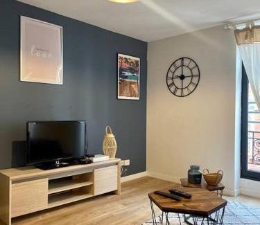 Montauban Apartment | Le théâtre, cœur de ville