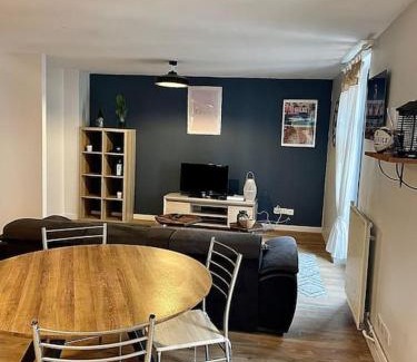 Montauban Apartment | Le théâtre, cœur de ville